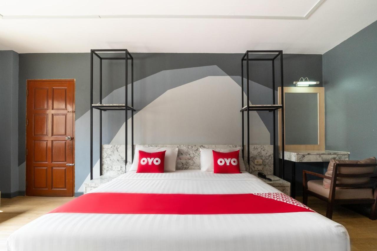 Oyo 882 The Moonlight Serviced Apartment Pattaya Exterior foto